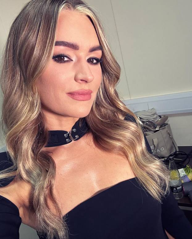 FOTO Engleska Valentina Miletić postala je doktorica i slomila se