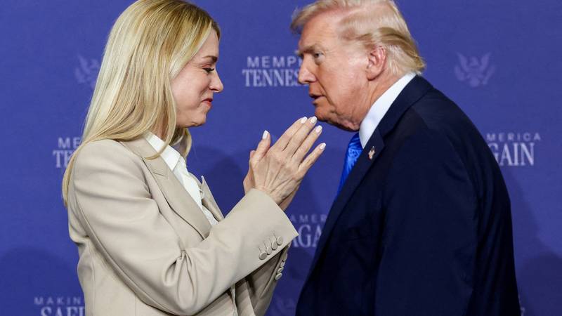 POTRES U BIJELOJ KUĆI Donald Trump smijenio glavnu državnu odvjetnicu: Bondi je bivša!