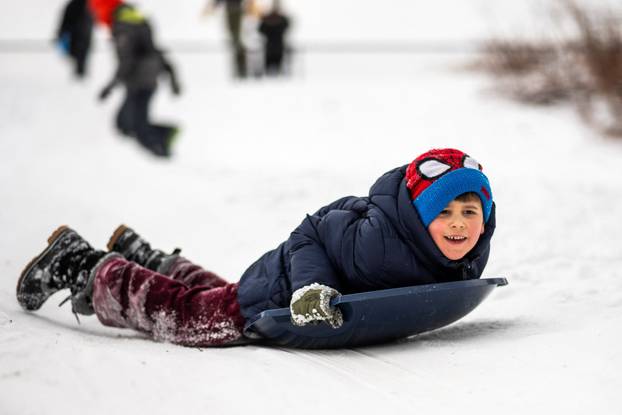Major winter storm spreads across a large swath of the United States
