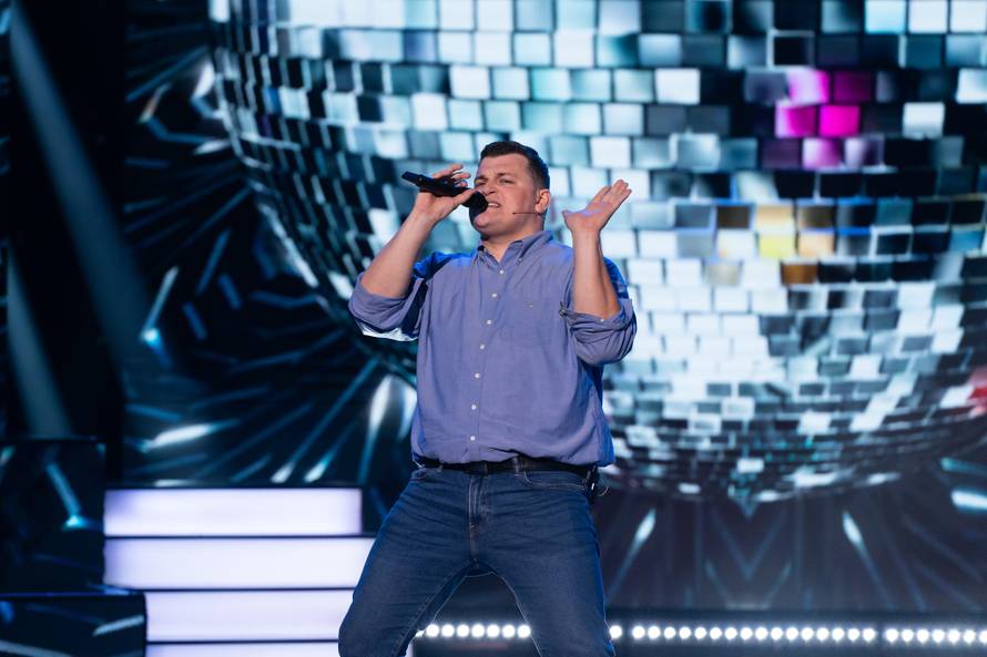Učiteljica osvojila 2.500 eura u showu 'Tko to tamo pjeva?'