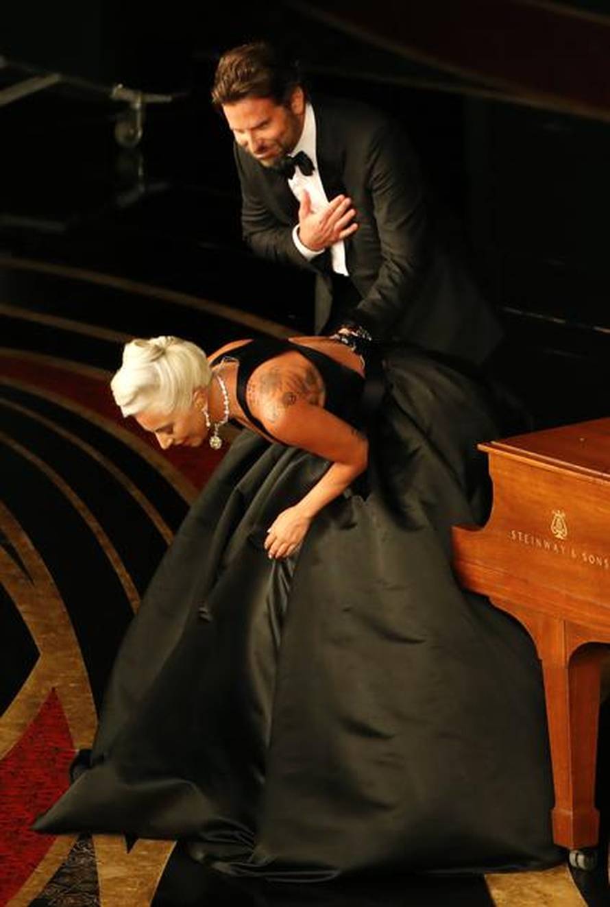 Hit na internetu: Lady GaGa i Bradley 'otpjevali' Čavoglave