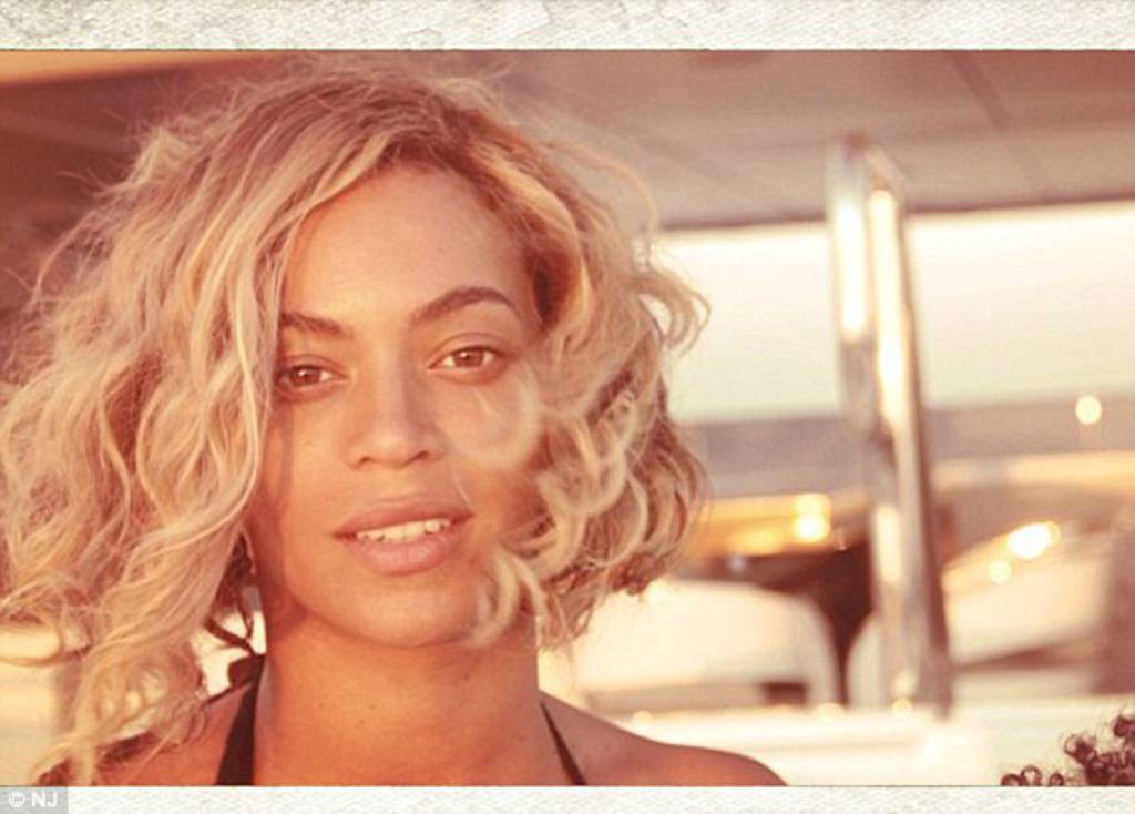 Voli Prirodan Izgled Beyonce Objavila Fotografije Bez Sminke 24sata