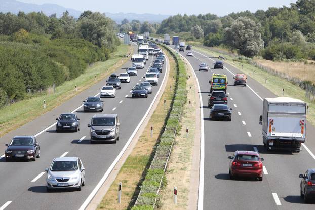 Karlovac: Gust promet na autocesti A1