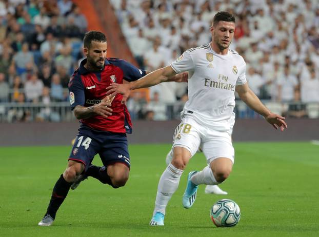 La Liga Santander - Real Madrid v Osasuna