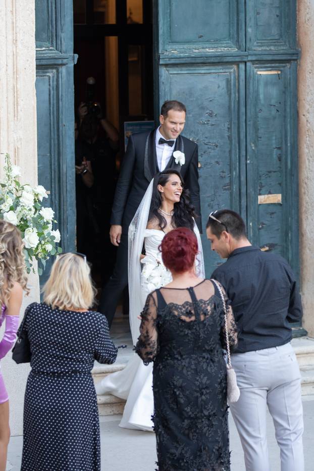 Zrinka Šahurić i Bojan Bogdanović vjenčali su se u Dubrovniku 