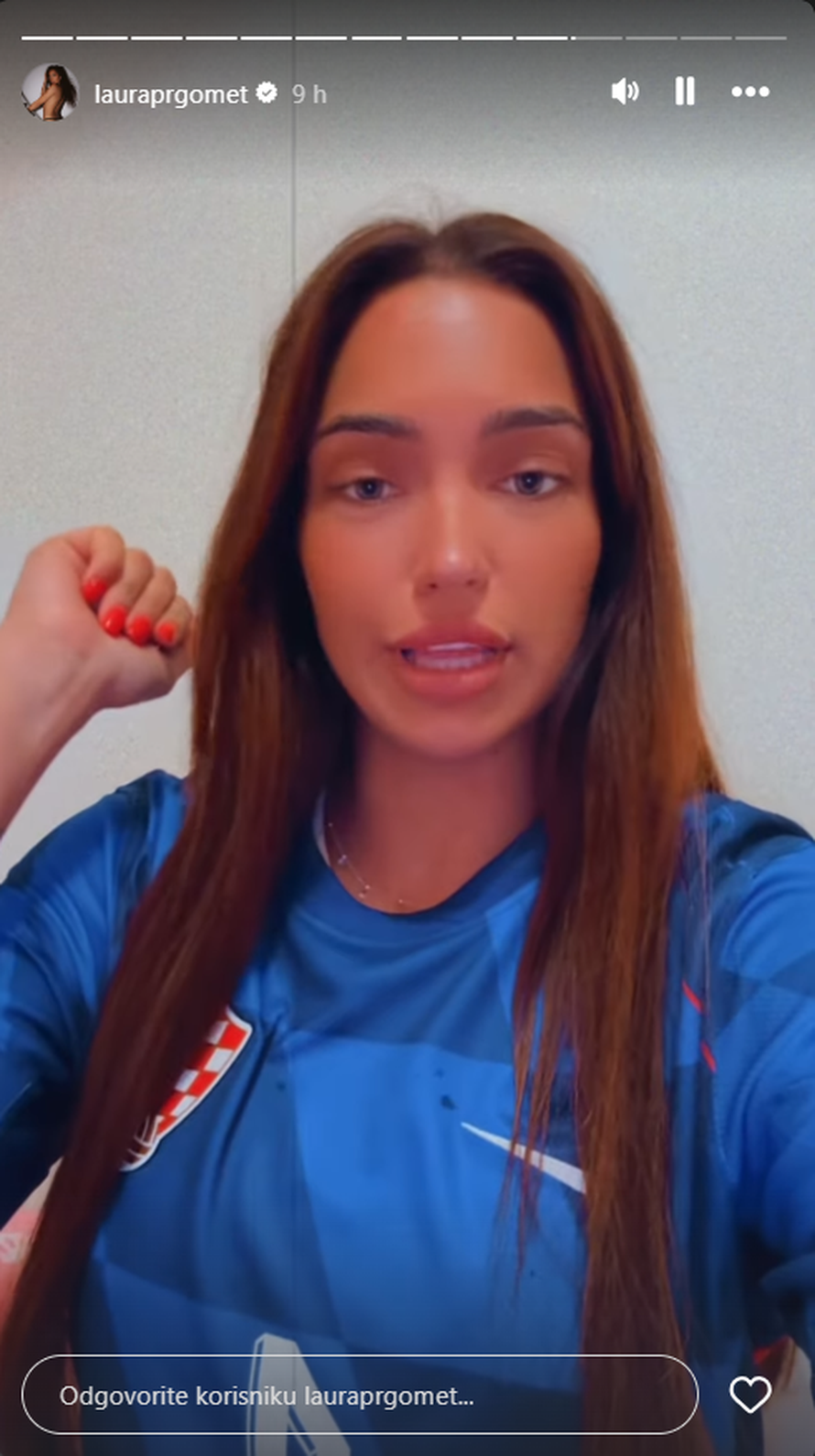 Laura iz Savršenog o hejterima: 'Teško je kad te neuki prosjek ne razumije. Vole me kul ljudi'