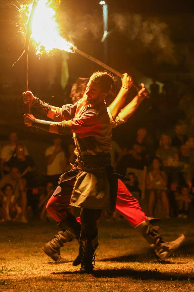 Počeo 14. Srednjovjekovni festival u Svetvincentu