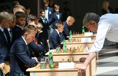 Gazda Krasnodara: Ima 8 mlrd. dolara, šahovski je velemajstor i svi igrači moraju igrati šah