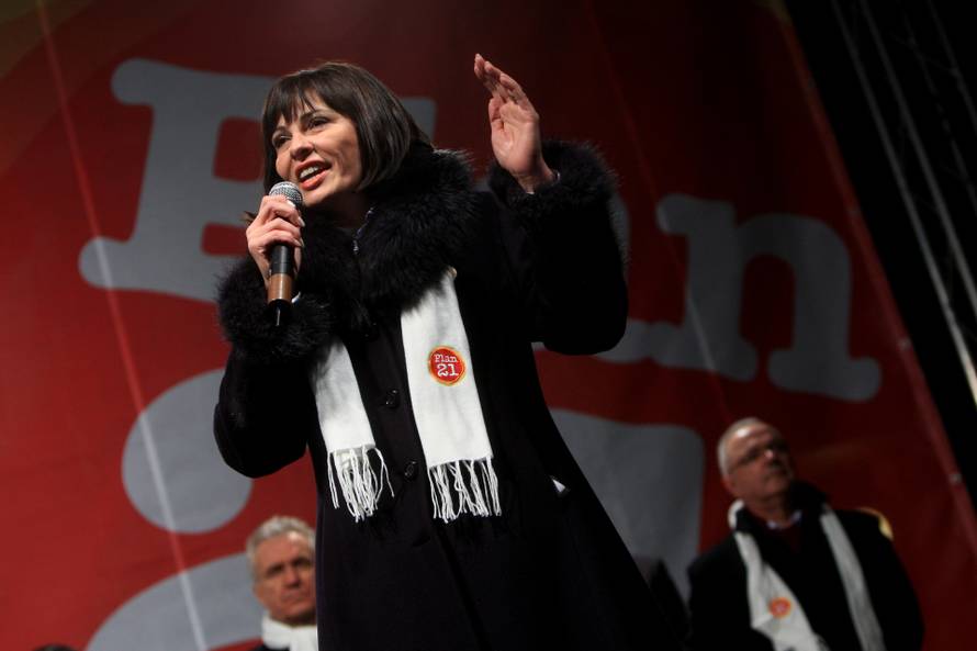 Sisak: 2.9.1963. ro?ena Marina Lovri? Merzel 