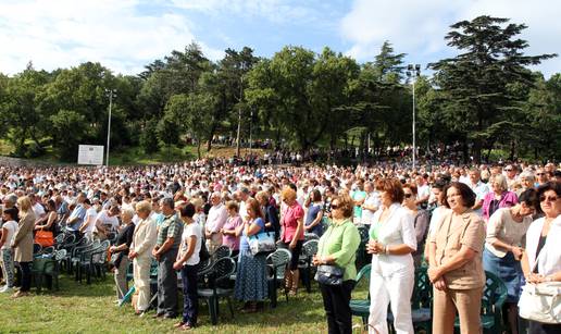 Veliki potencijal: Svetišta su popunjena, a blagajne prazne