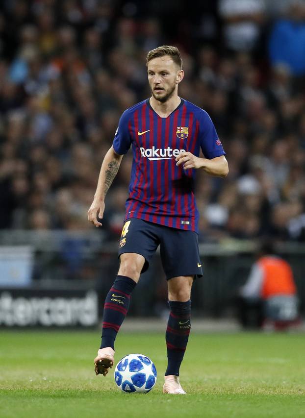 Ivan Rakiti? zabio jedan od najljepših pogodaka u karijeri