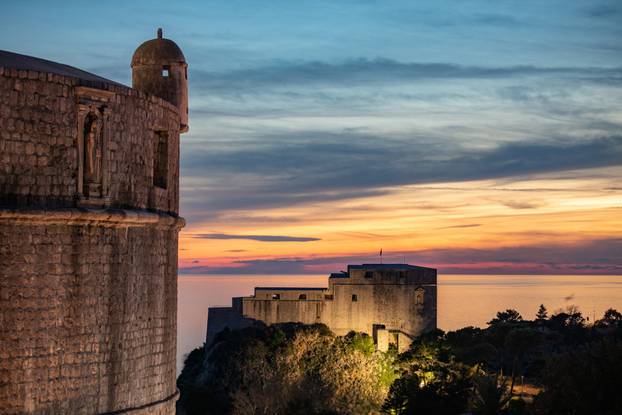 Divni Dubrovnik kraj tjedna je dočekao u predivnim bojama