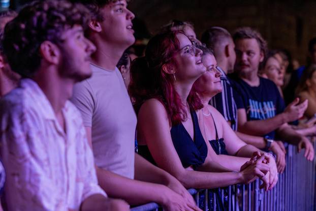 Pula: Vesna Pisarović održala koncert na Kaštelu