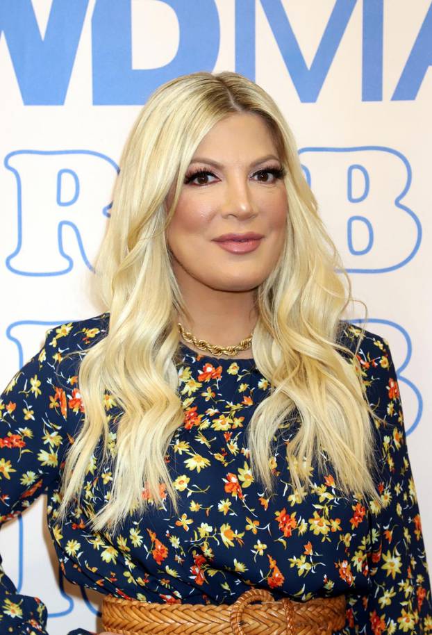 Fashion With Tori Spelling - Las Vegas