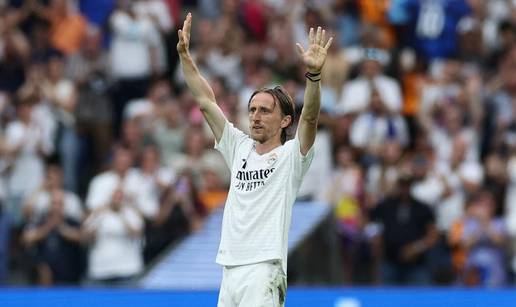 Modrić na oproštaju od Reala: 'Sad to smijem reći, Perez se prema meni ponašao drugačije'