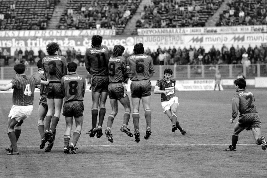 Zagreb: Savezna liga Jugoslavije, Dinamo - Borac, 7.4.1990.