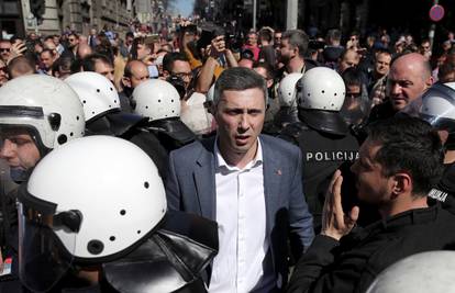 Ultimatum policiji u Beogradu ističe u 15 sati, a što onda...?
