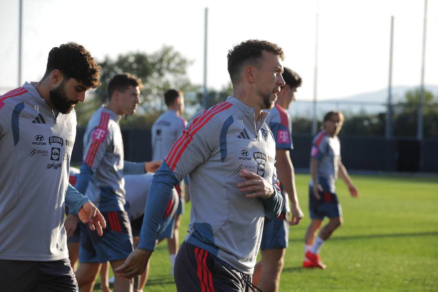 Trening 'vatrenih' na Rujevici