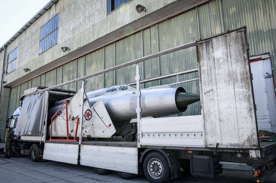 MiG 21 pilota Rudolfa PereÅ¡ina stigao u Hrvatsku