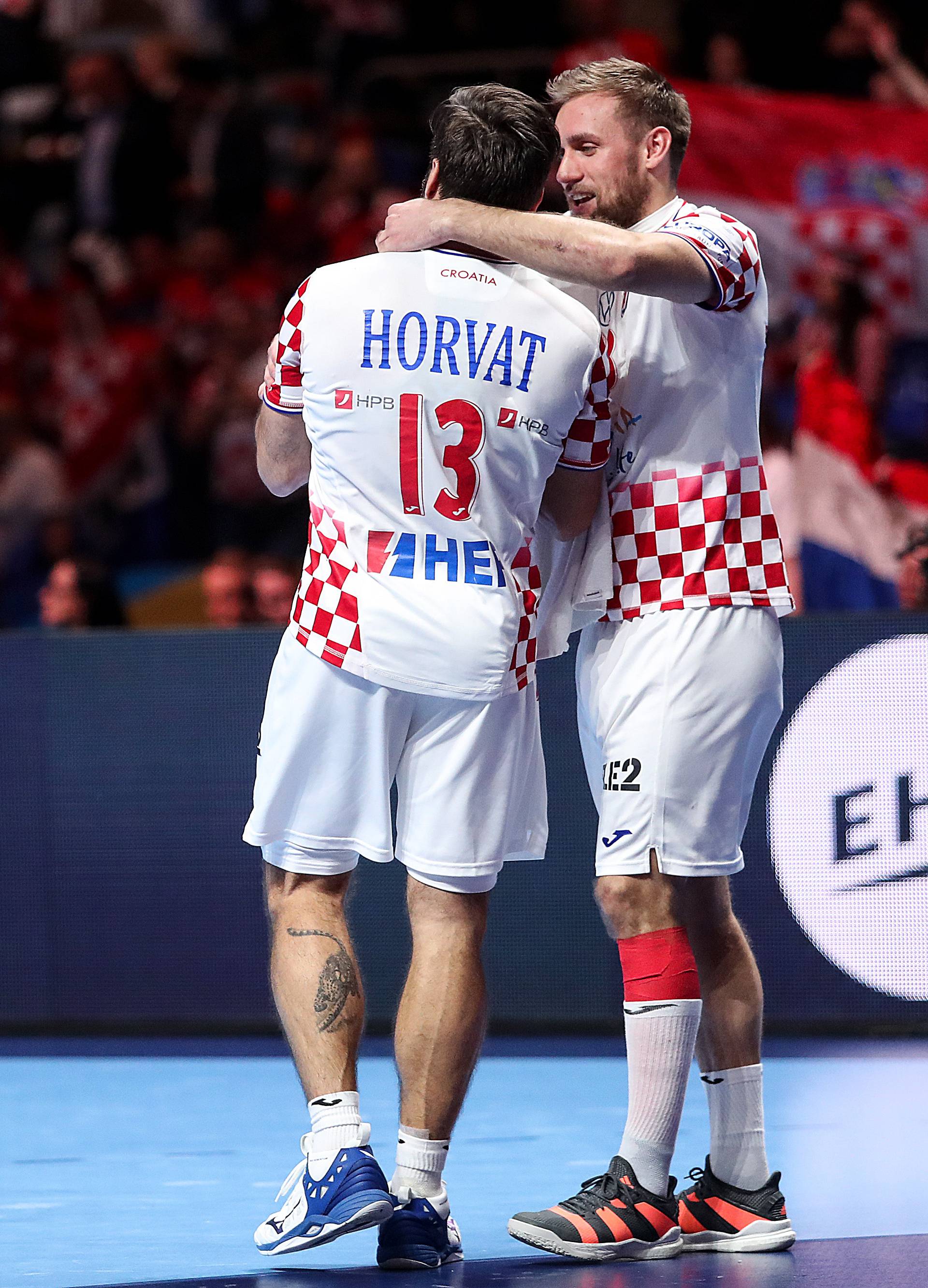 Hrvatska nakon lude drame i četiri produžetka ušla u finale!