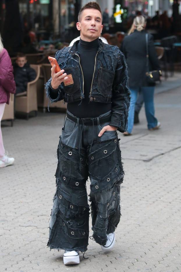 Zagreb: Miro Čabraja na zagrebačkoj špici