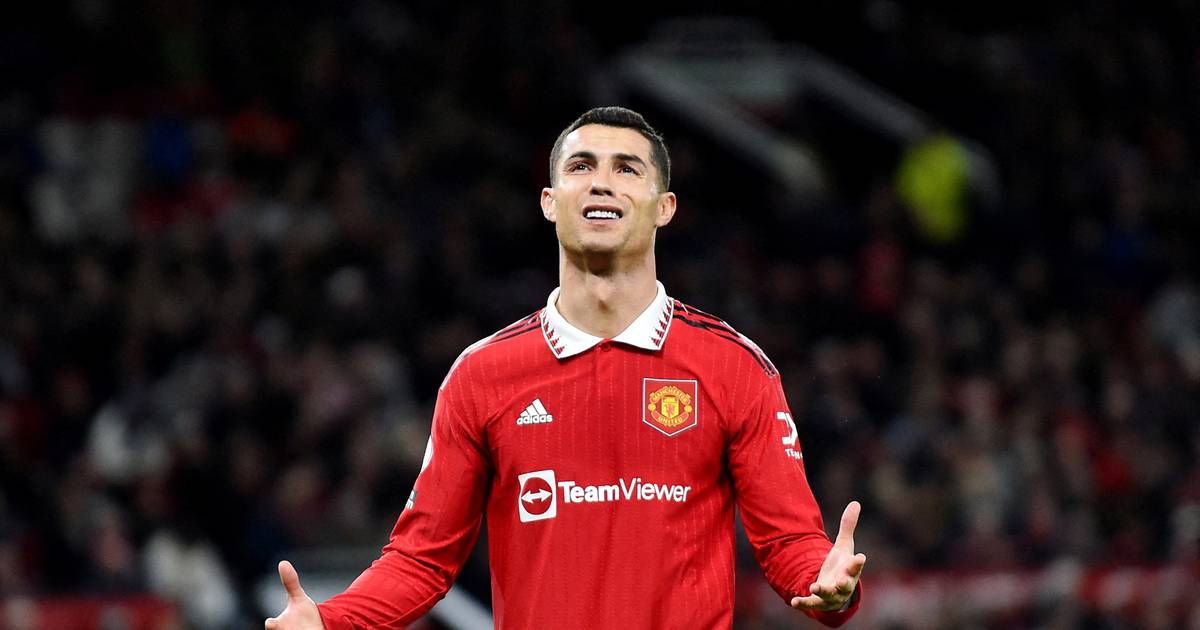 Cristiano Ronaldo is looking for a new club, United put up for sale