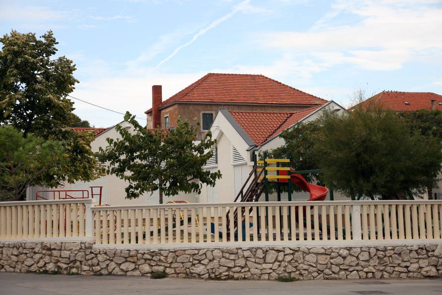 Tete u vrtiću nisu dobile plaću jer nema tko potpisati isplatu