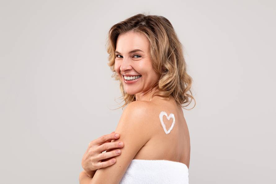 Love,My,Skin.,Portrait,Of,Beautiful,Middle,Aged,Woman,With