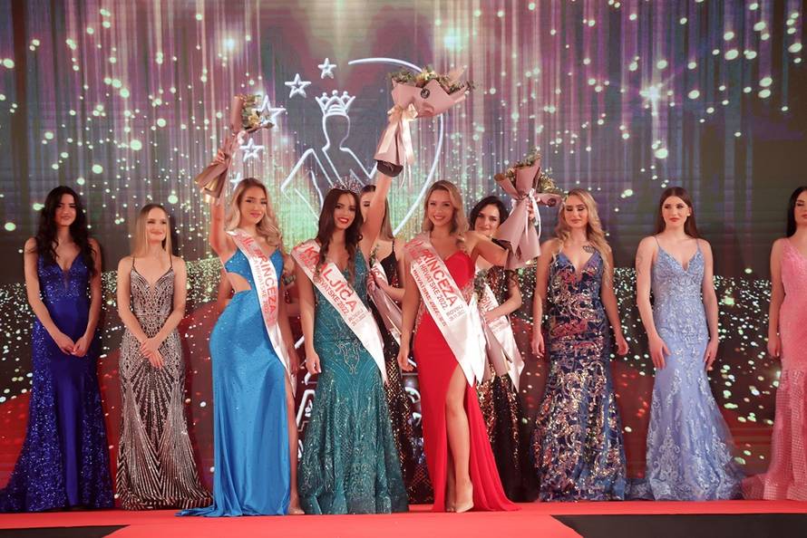 Nova Kraljica Hrvatske učiteljica je lijepog ponašanja i hodanja: 'Učimo ih  jednim vrlinama...'