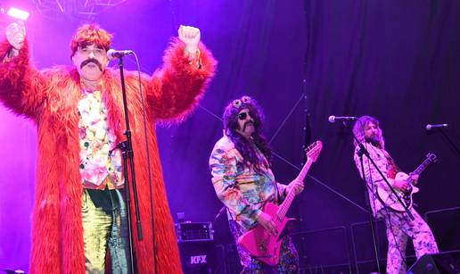 FOTO U Koprivnici je započeo trodnevni RockLive festival: Evo kako je bilo prve večeri...
