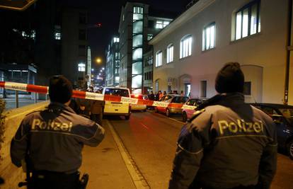 Dvoje mrtvih i jedan ozlijeđeni u pucnjavi u Švicarskoj. Tragaju za napadačem: 'Opasan je...'