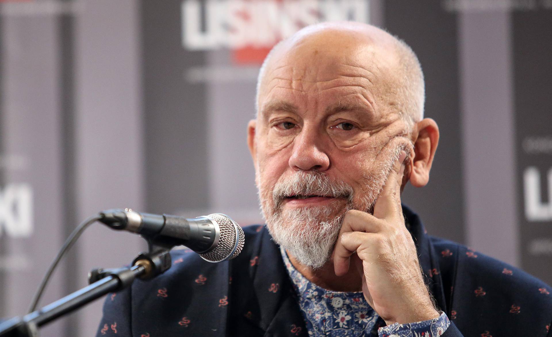 John Malkovich ponovno stigao u Hrvatsku: Uživa u Savudriji, a uz to radi i na novom projektu