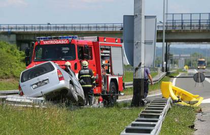 Opel sletio s autoceste A2 kod Zaprešića, vozač je poginuo