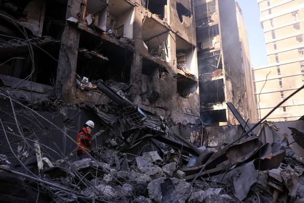 Aftermath of an Israeli strike carried out on Wednesday, in Al-Mazraa in Beirut