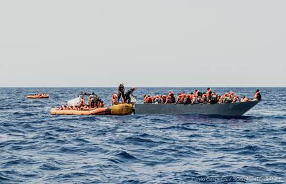 Najmanje 57 migranata utopilo se u Sredozemnom moru blizu Khomsa, prevrnuo im se brod