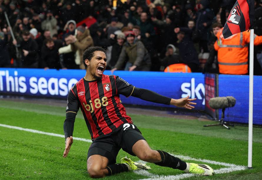 Premier League - AFC Bournemouth v Liverpool