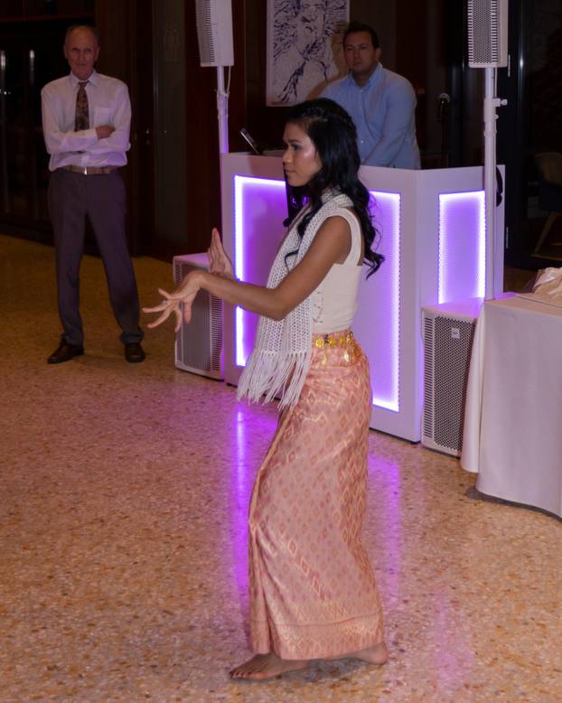 EKSKLUZIVNO Ovako je izgledala svadba Hrvata i 49 godina mlađe Kambodžanke