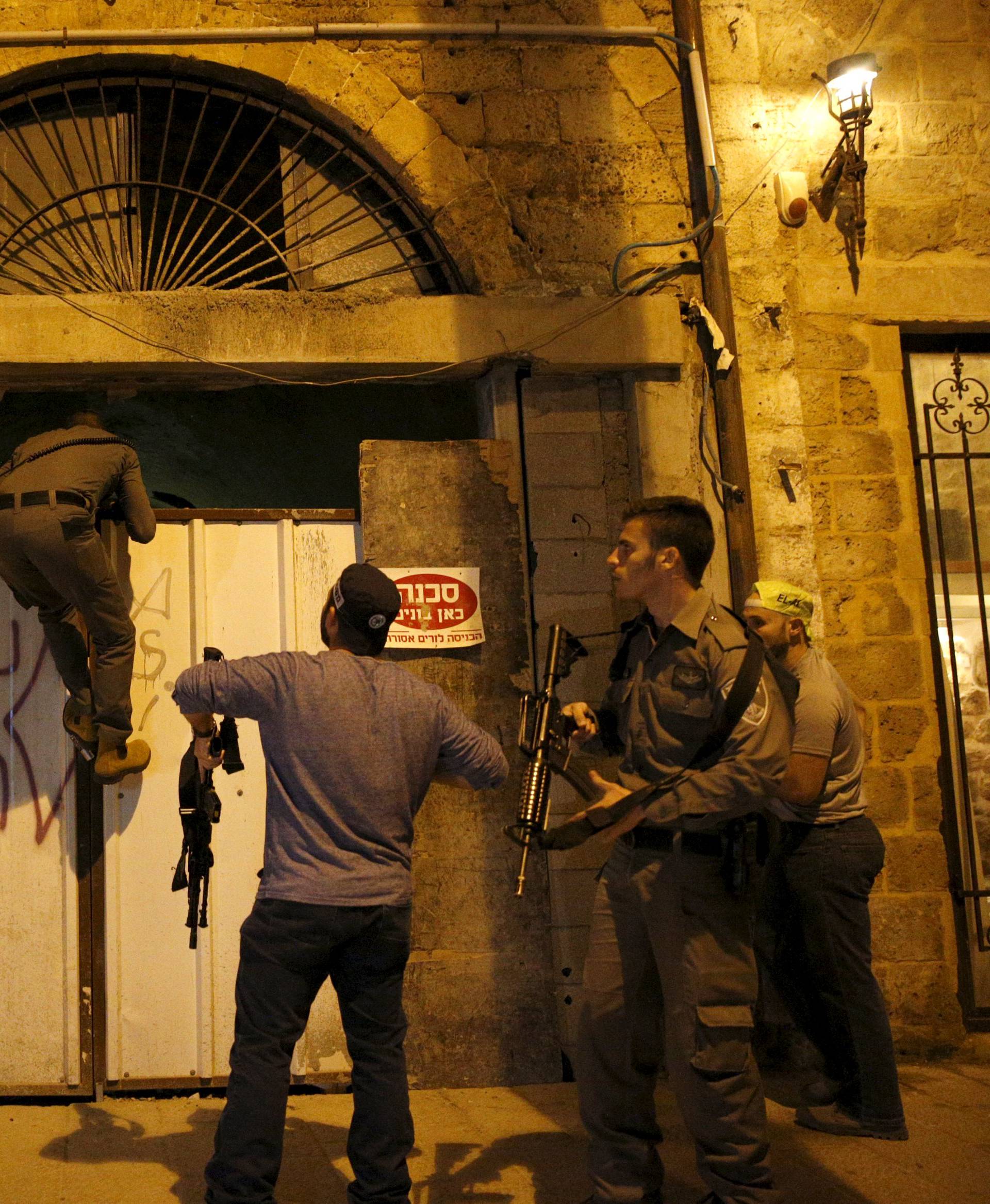 Palestinac u Tel Avivu nožem izbo 10 ljudi i ubio jednu osobu