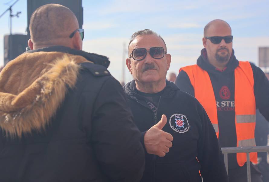 Split: Torcida na Rivi održala prosvjed