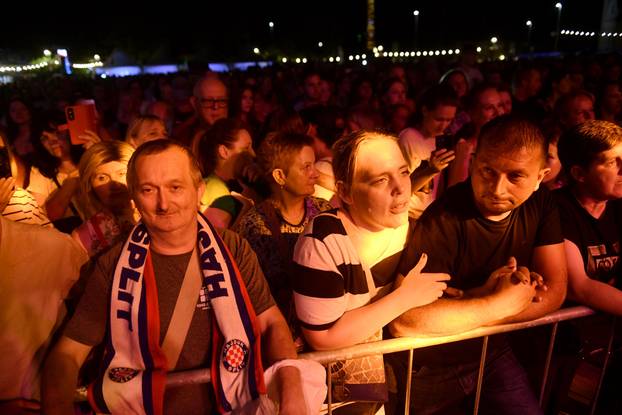 Oroslavje: Doris Dragović nastupila na Ljetnoj pozornici