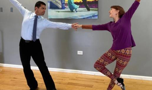 U 77. godini života dr. Noelle Nelson otkriva tajnu vitalnosti kroz ples i redovitu tjelovježbu