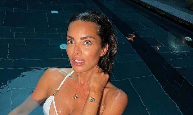 FOTO Vruća ljeta Nikoline Pišek: Bikiniji, more, bazeni i uživanje