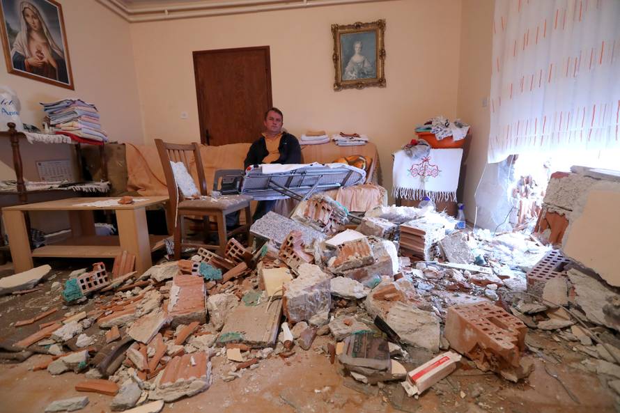Upao im autom u kuću pa su mu skuhali kavu da se otrijezni