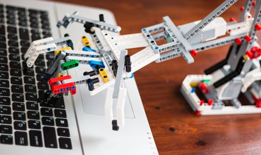 Uspjeh mladih budu&cacute;ih in&zcaron;enjera -  od robotske ruke do auti&cacute;a koji se sam kre&cacute;e