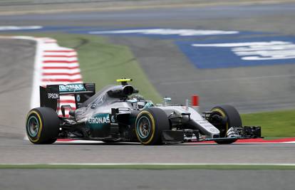 F1: Rosberg najbrži na prvom slobodnom treningu u Bahreinu