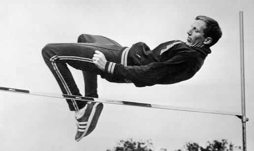 Preminuo Dick Fosbury, čovjek koji je promijenio skok u vis