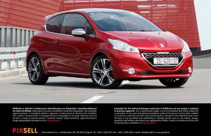 Peugeot 208 u kabrio verziji s mekim krovom dolazi 2015.?