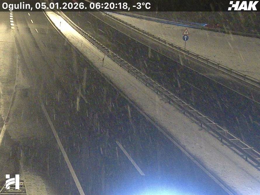 FOTO  Snijeg pada u Zagrebu, A1 zatvorili kod Sv. Roka zbog sudara. Ovako izgledaju ceste