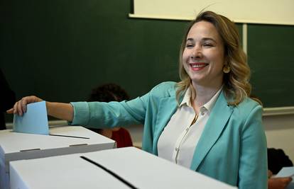 Najmanje  kvalificirana, a opet najbolje pozicionirana. To je paradoks Marije Selak Raspudić