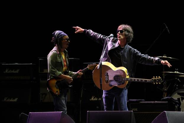 Oasis' first show in 15 years, at Cardiff Principality Stadium